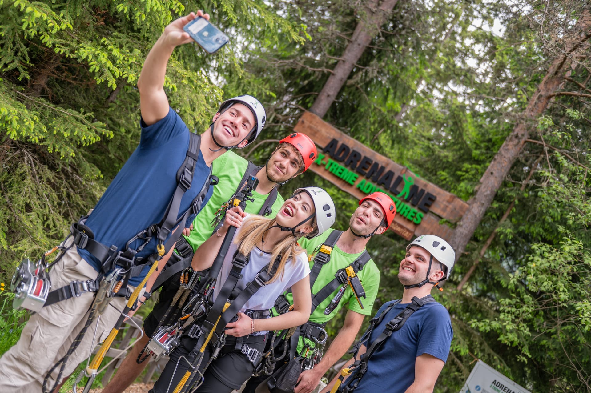 School groups adventure